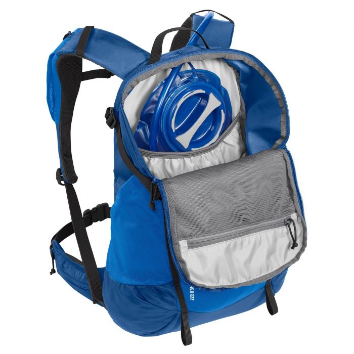 CAMELBAK Rim Runner™ X22 22L h�tizs�k + 2L italtart� tart�ly