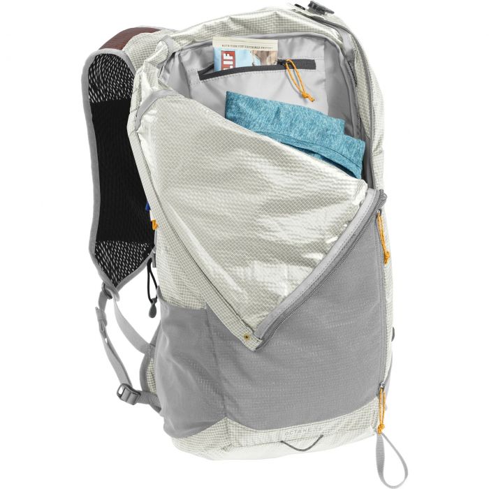 CAMELBAK Octane™ 16 14L h�tizs�k + 2L italtart� tart�ly